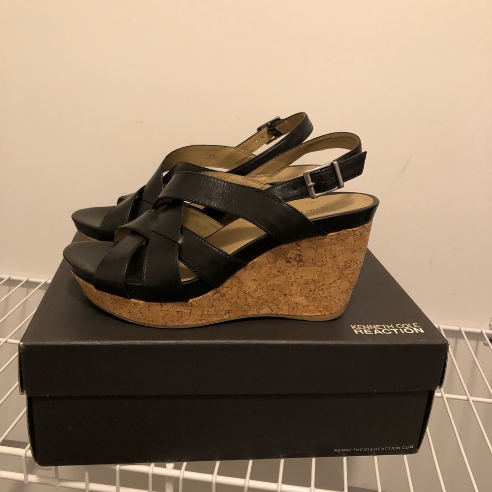 Women’s sandals